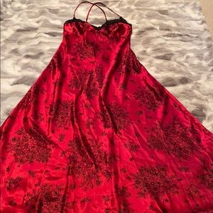 Silk La Vie en Rise nightwear